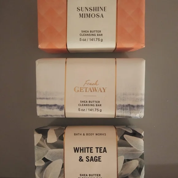 Huge Lot New Limited Edition HTF BBW Shea Butter Jumbo Bar Soaps - Picture 5 of 8